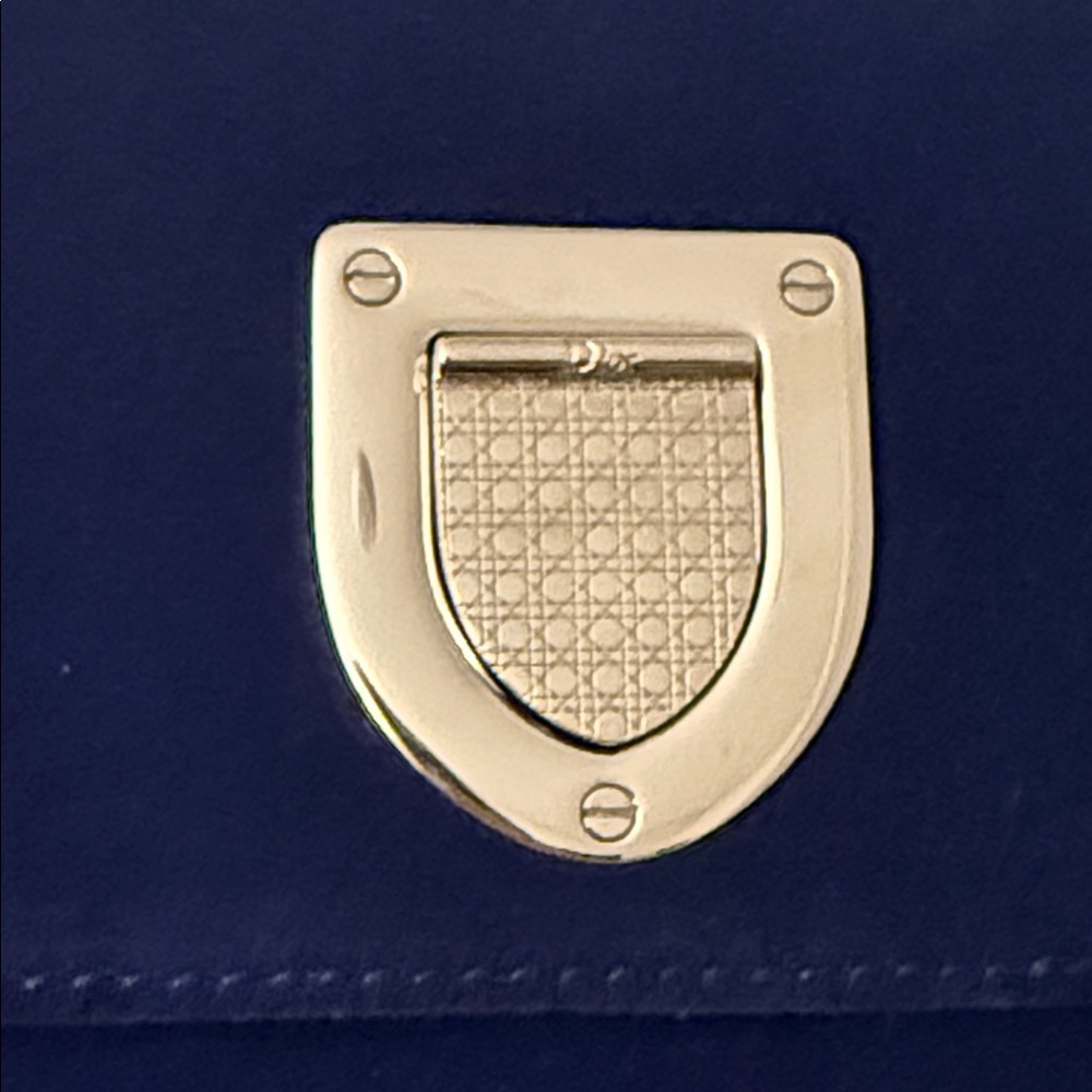 Christian Dior Suede Diorever Handbag - Picture 2 of 14